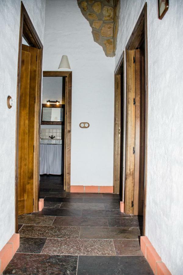 Hostal Mirador de Fuentes Fuentes de León Exterior foto